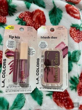 L.A. Colors Glossy Lip Kit & Blush Duo in Pink and Mauve